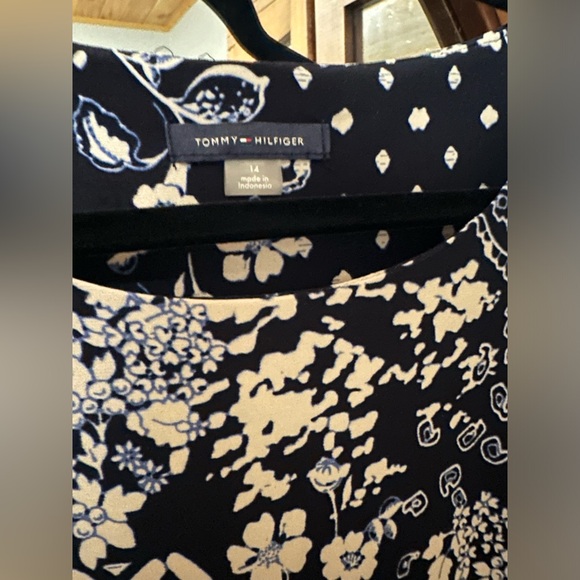 TOMMY HILFIGER tank shift dress - NWOT - Picture 2 of 4